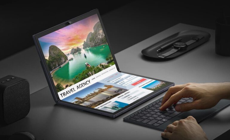 اولین لپ تاپ تاشو OLED سامسونگ در راه است